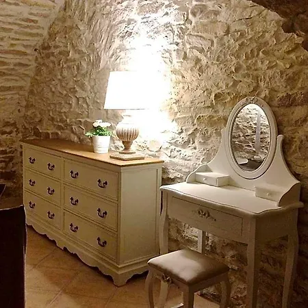 Locus Amoenus 3*