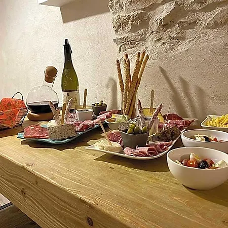 Locus Amoenus 住宿加早餐酒店 3*
