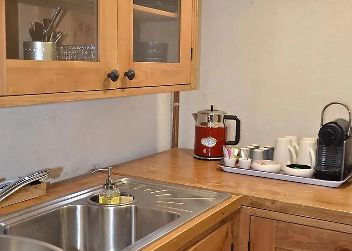 Bed & Breakfast Locus Amoenus Lirac